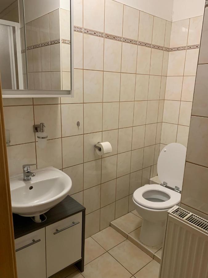 Penzion A Restaurace Vyhlidka Железна-Руда Экстерьер фото